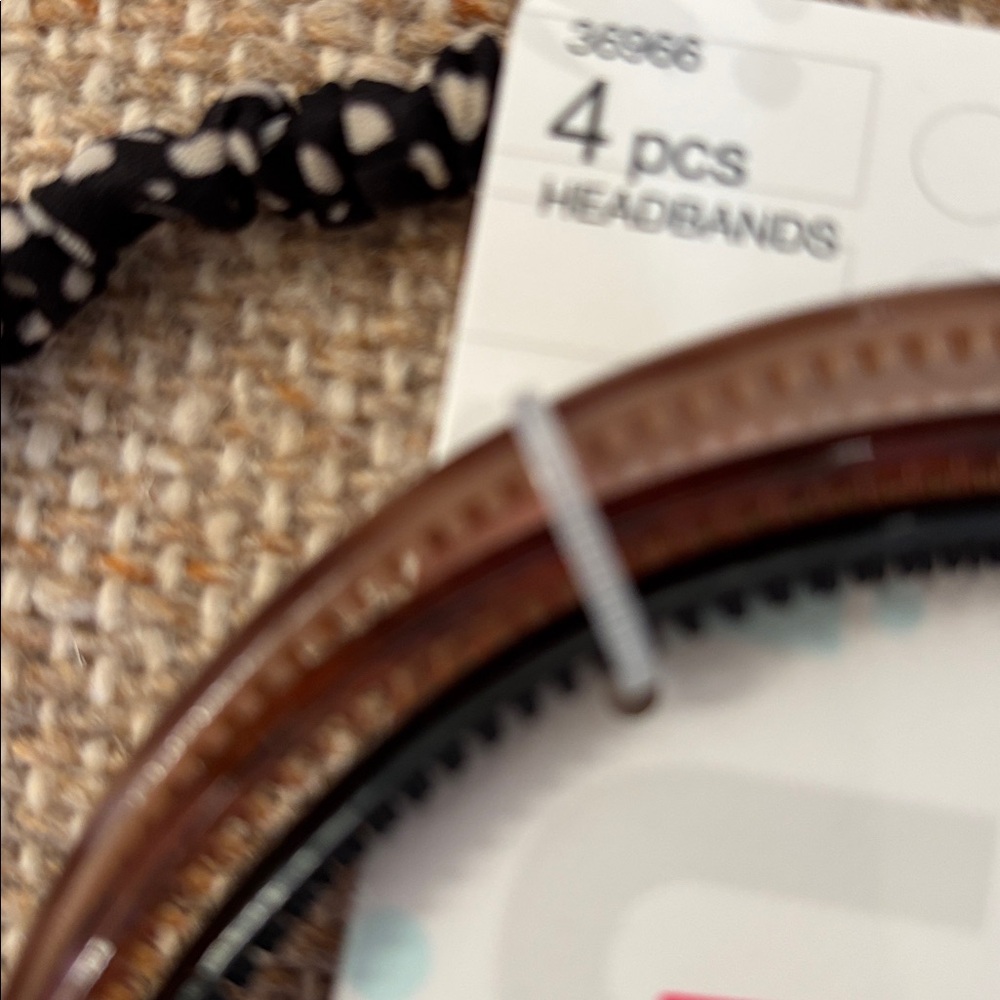 Scunci Headbands COLLECTION NWT & black white fabric covered Headband total of 4 - Picture 3 of 4
